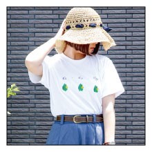 02-TシャツC